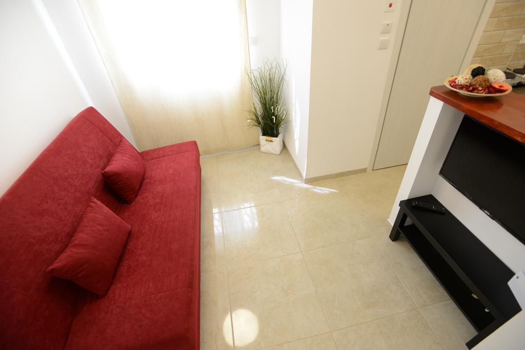Olga Beach Apartments Haifa Esterno foto